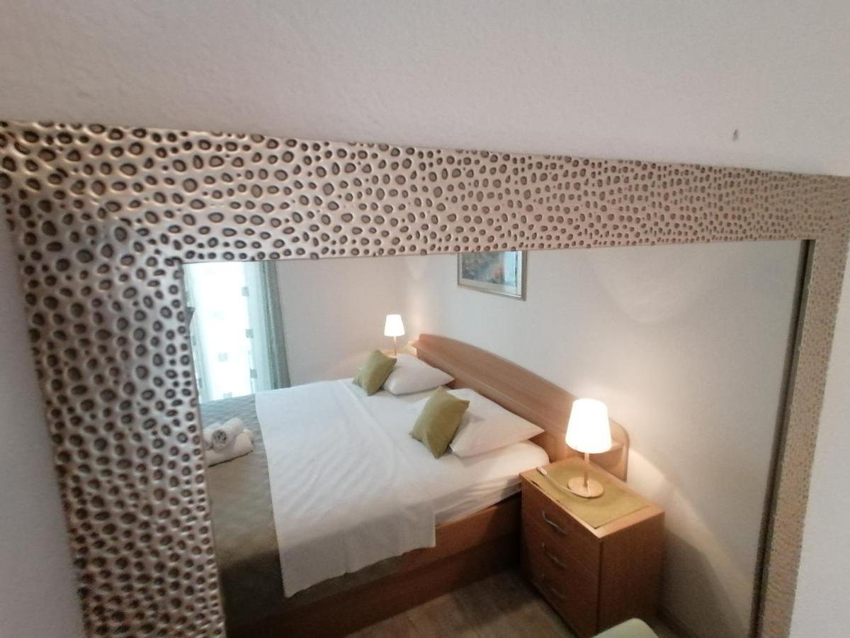 Apartmani Niki Hvar Hvar Town Exteriör bild