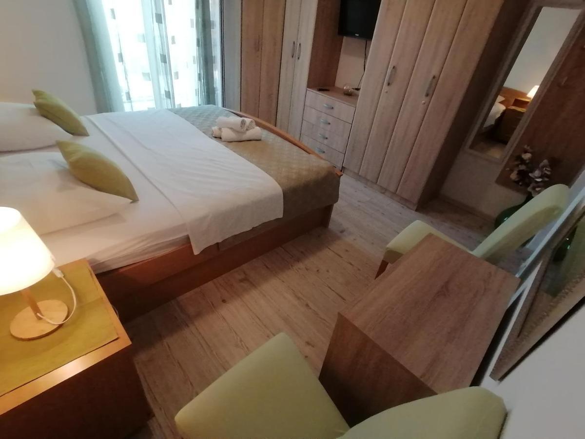 Apartmani Niki Hvar Hvar Town Exteriör bild