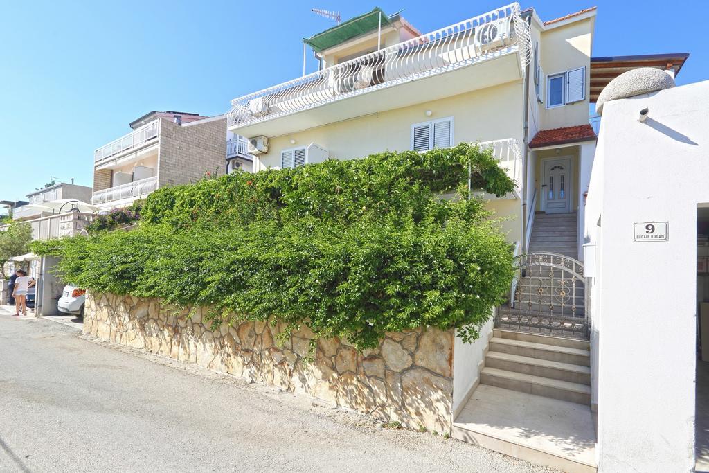 Apartmani Niki Hvar Hvar Town Rum bild