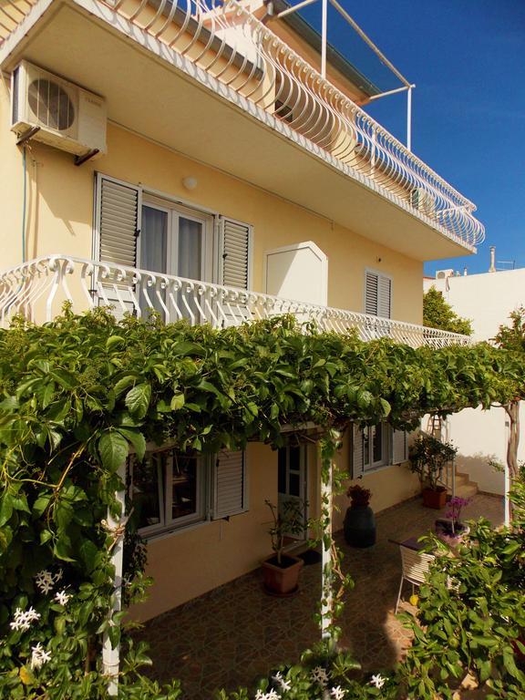Apartmani Niki Hvar Hvar Town Exteriör bild